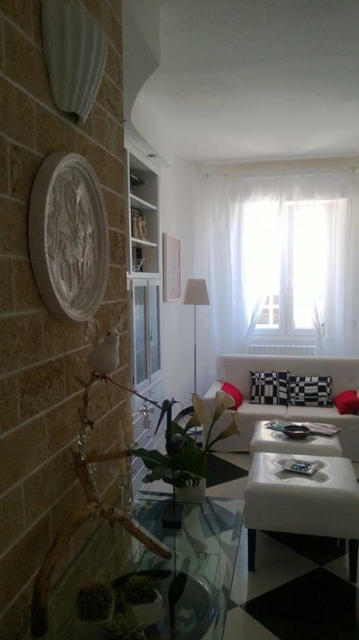 B&B Lido Gallipoli Bagian luar foto